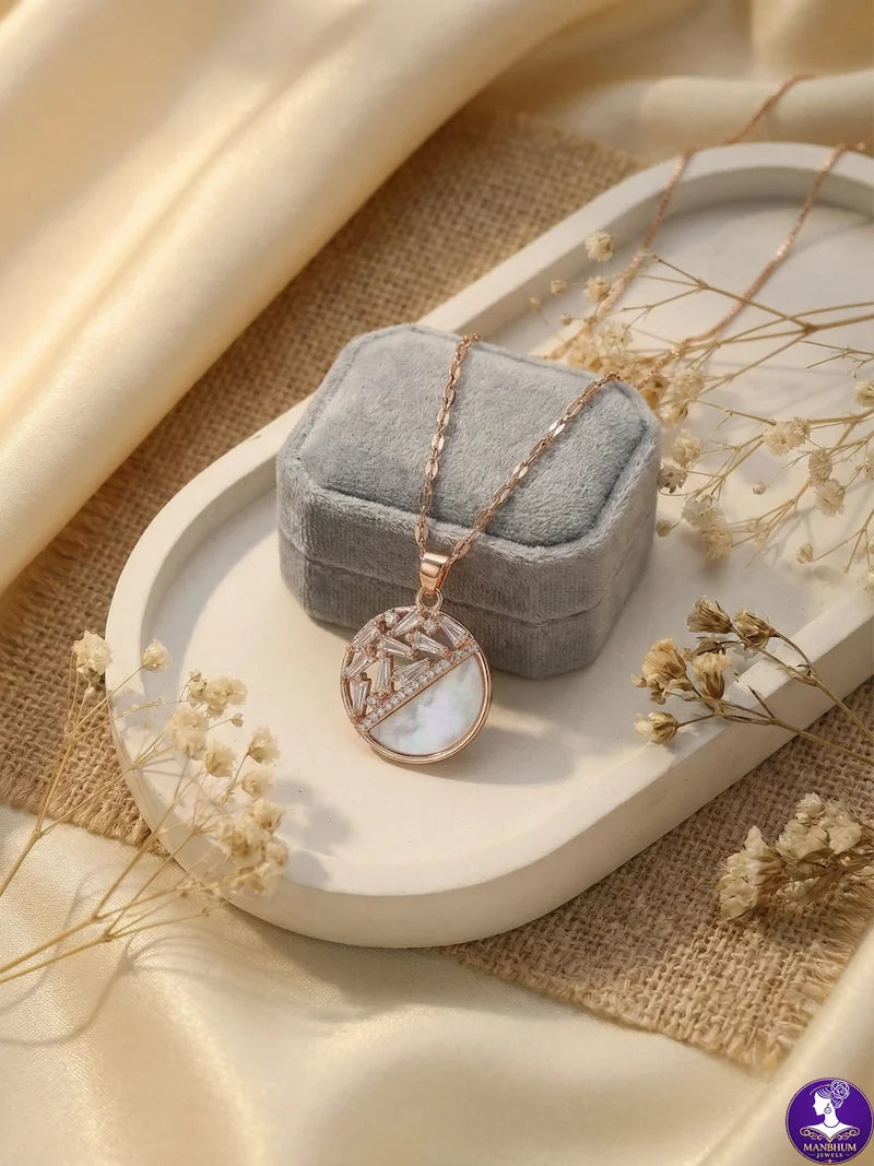 Aurelia Pearl Pendant